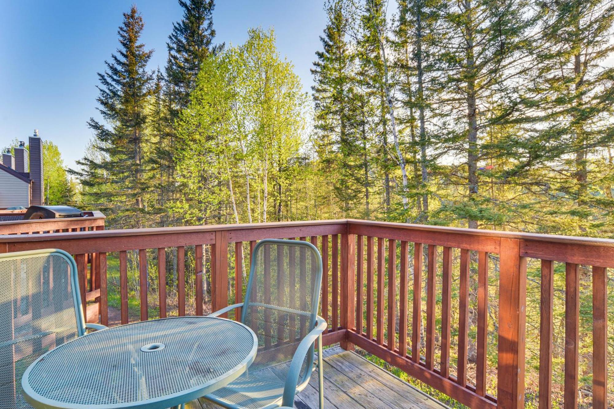 Cozy Alpine Escape Ski-Inandout At Lutsen Mtns Екстериор снимка